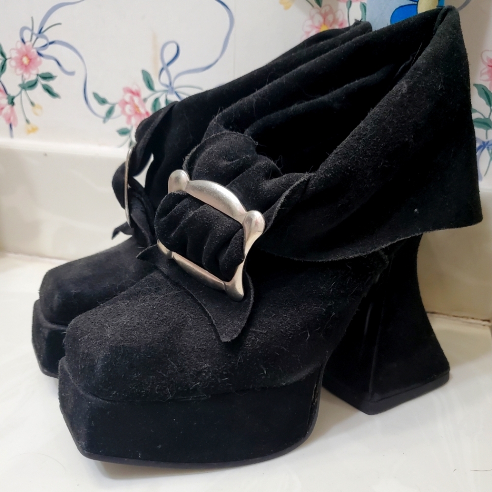 Vintage 1990s John Fluevog Black Suede Munster Heels with Buckle